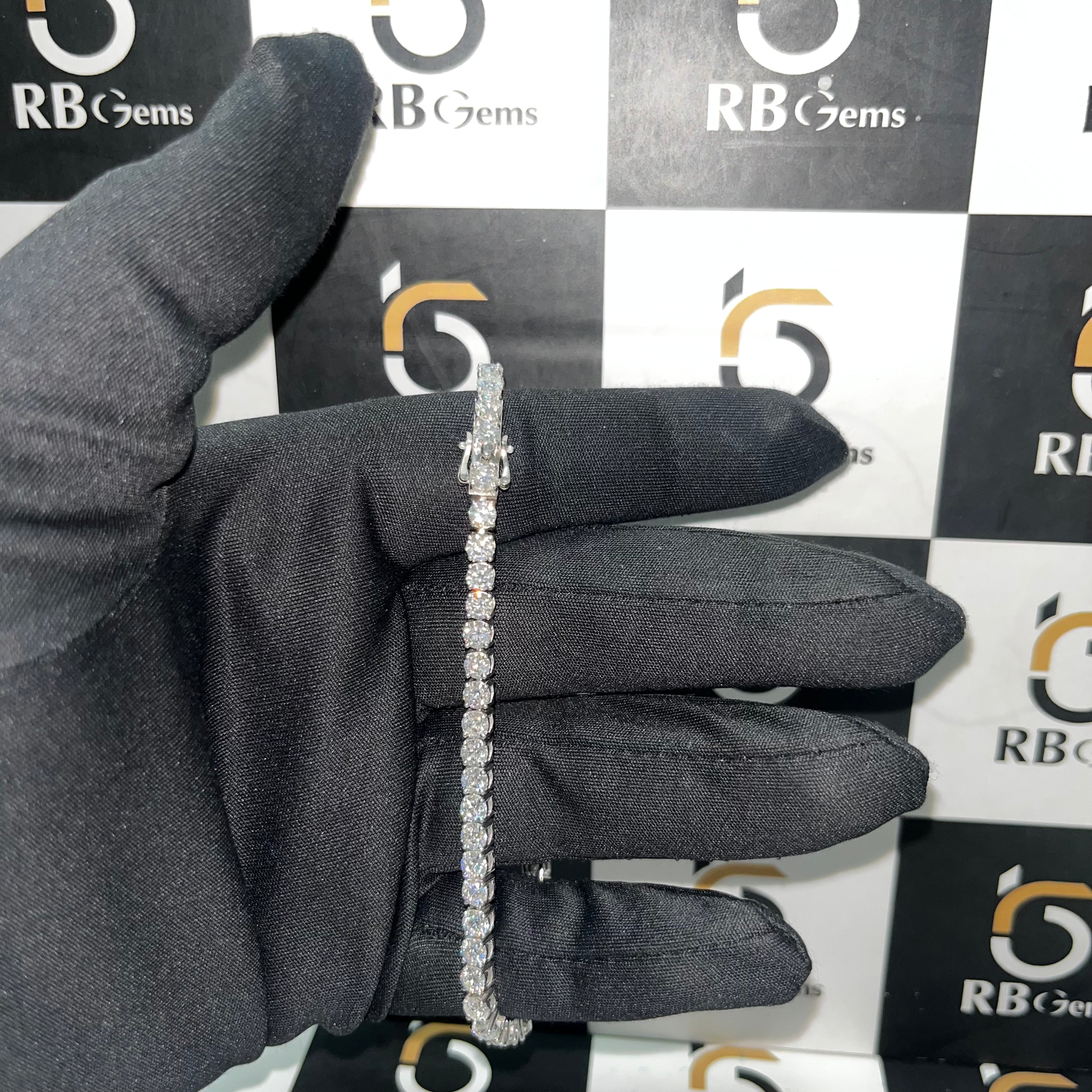 Classic Round Cut Tennis Bracelet VVS Moissanite Iced Out 925 Silver