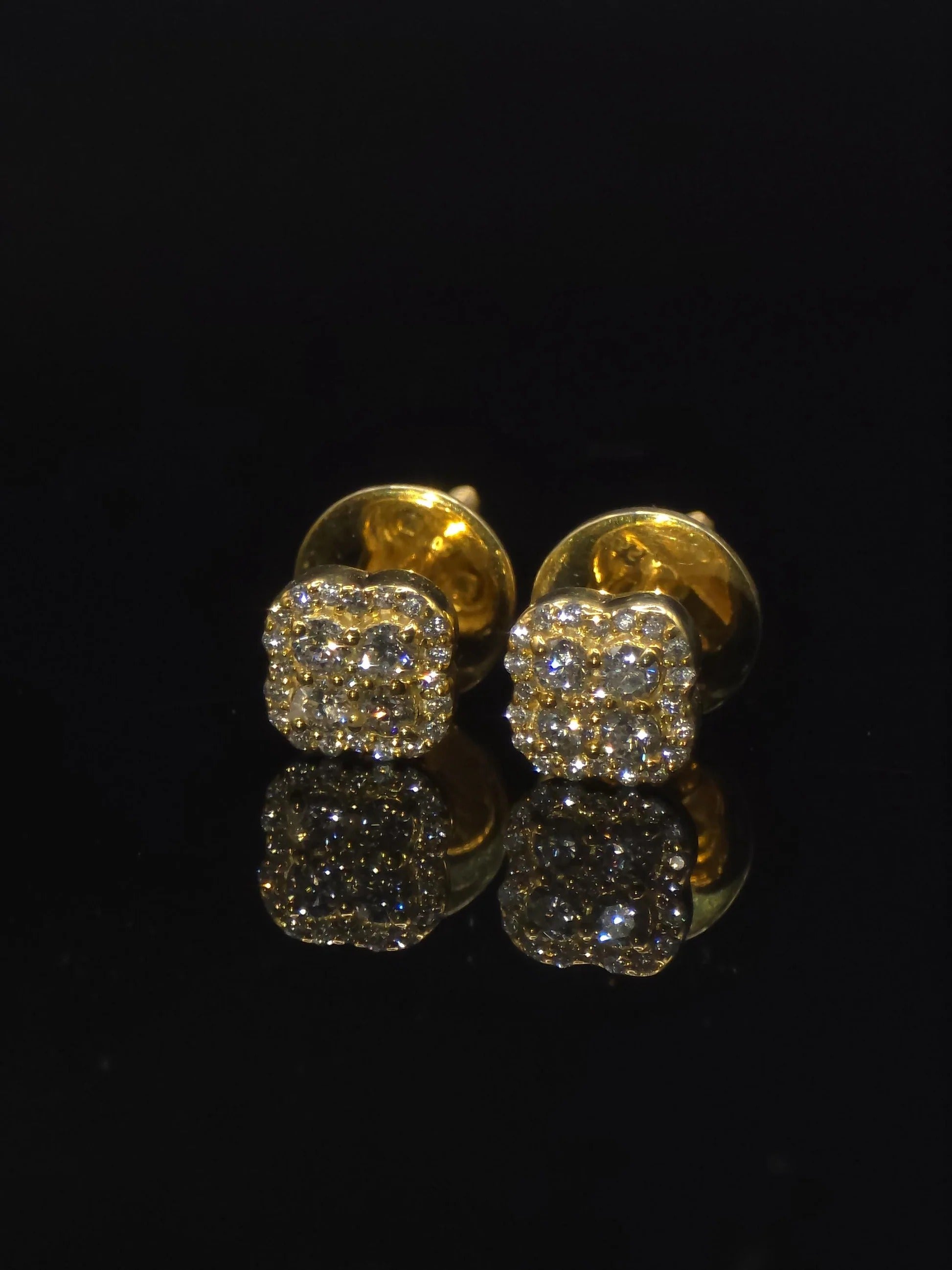 8mm Clover Shaped Moissanite Stud Earrings, D Color VVS1 Round Cut