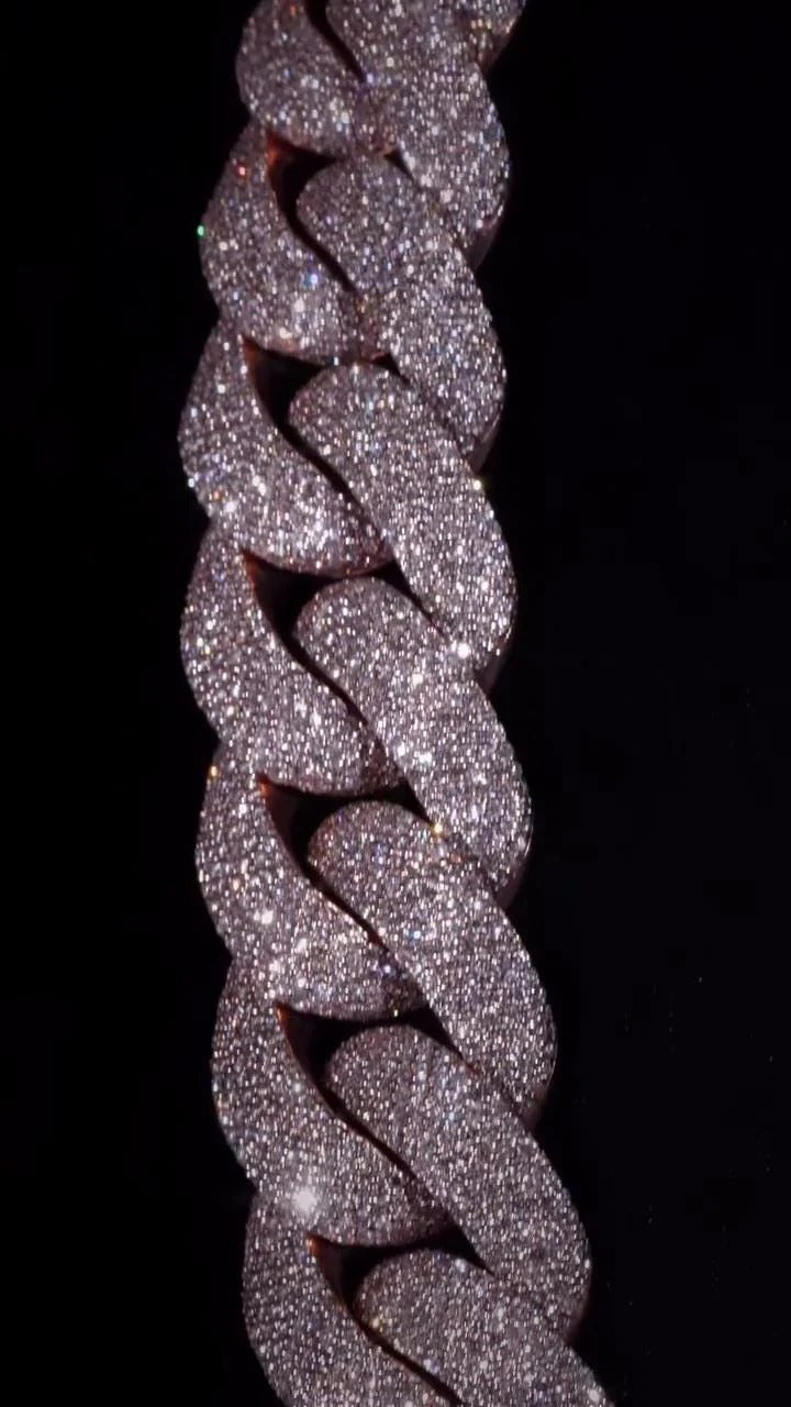 8mm Moissanite Cuban Link Chain – Iced Out Necklace with Baguette & Round Cut VVS Moissanite